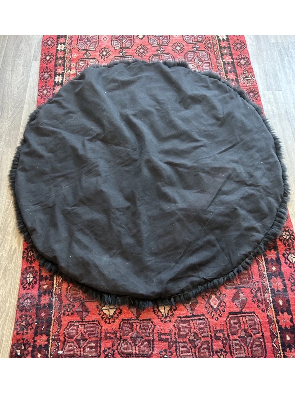 Vintage 1970’s Handmade Real Fur Patchwork Round Rug 50” Brown Black Lodge Decor - Picture 12 of 14